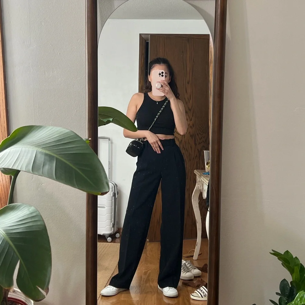 Aritzia Wilfred The Effortless Pants in Black - Picture 2 of 8